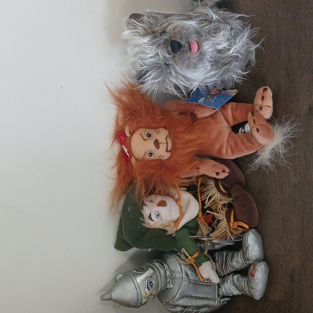 Wizard of OZ plush collection